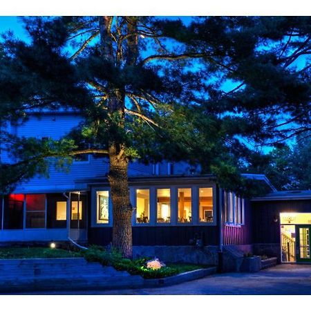 Pine Lodge Muskoka Huntsville Ngoại thất bức ảnh