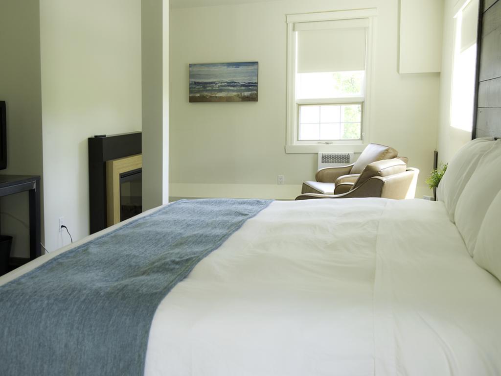 Pine Lodge Muskoka Huntsville Ngoại thất bức ảnh