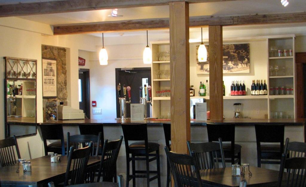 Pine Lodge Muskoka Huntsville Ngoại thất bức ảnh
