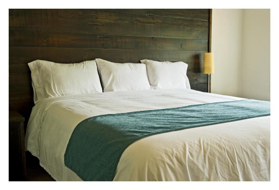 Pine Lodge Muskoka Huntsville Phòng bức ảnh